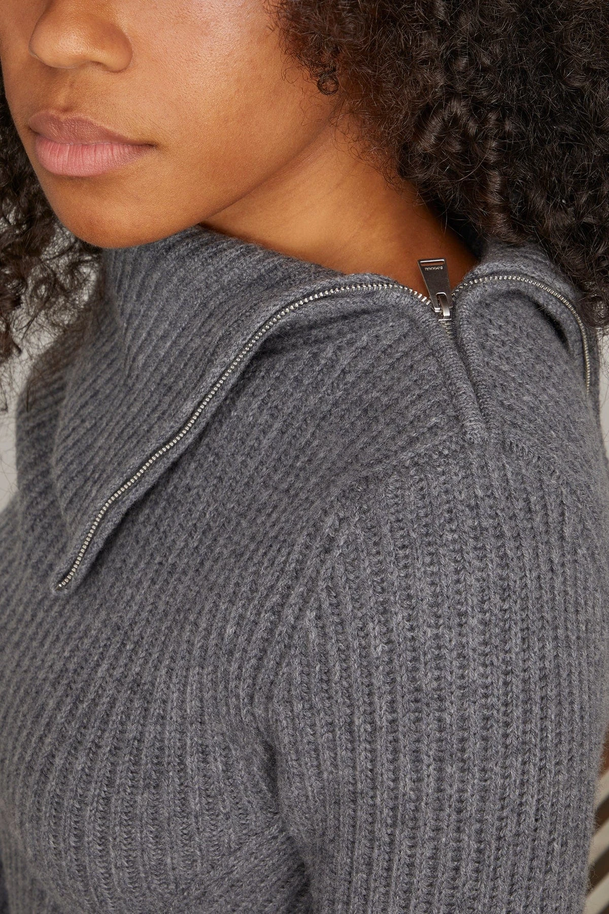 Keyara Foldover Collared Sweater In Charcoal Melange 7 Keyara Foldover Collared Sweater In Charcoal Melange - Image 5