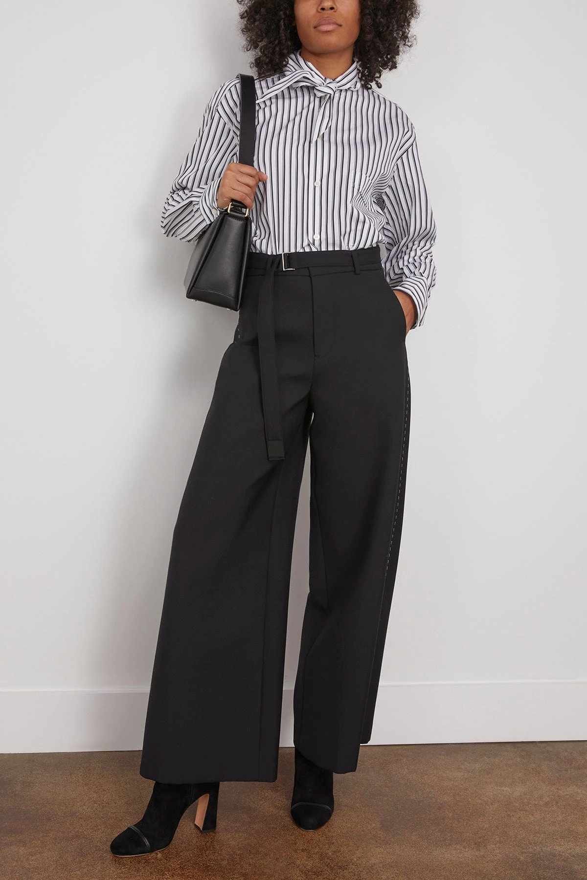 Long Sleeve Shirt In White/Black Shirt Stripe 4 Long Sleeve Shirt In White/Black Shirt Stripe - Image 2