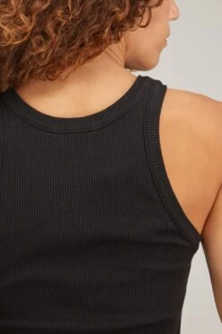 AGOLDE Bailey Tank In Black 11 AGOLDE Bailey Tank In Black -All Seasons Style agolde BaileyTankinBlack 4