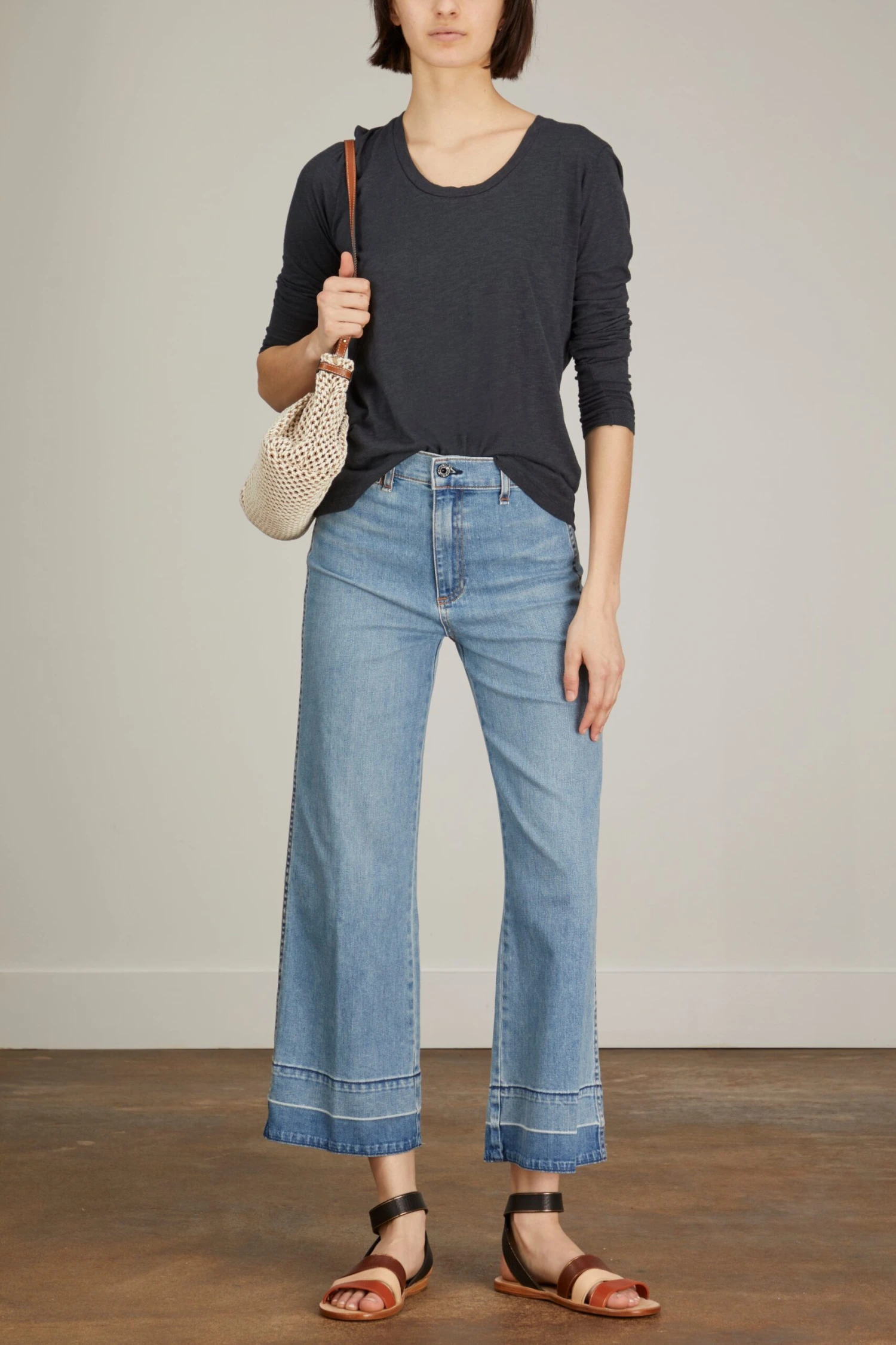 American Vintage Jacksonville Long Sleeve Shirt In Navy 4 American Vintage Jacksonville Long Sleeve Shirt In Navy - Image 2