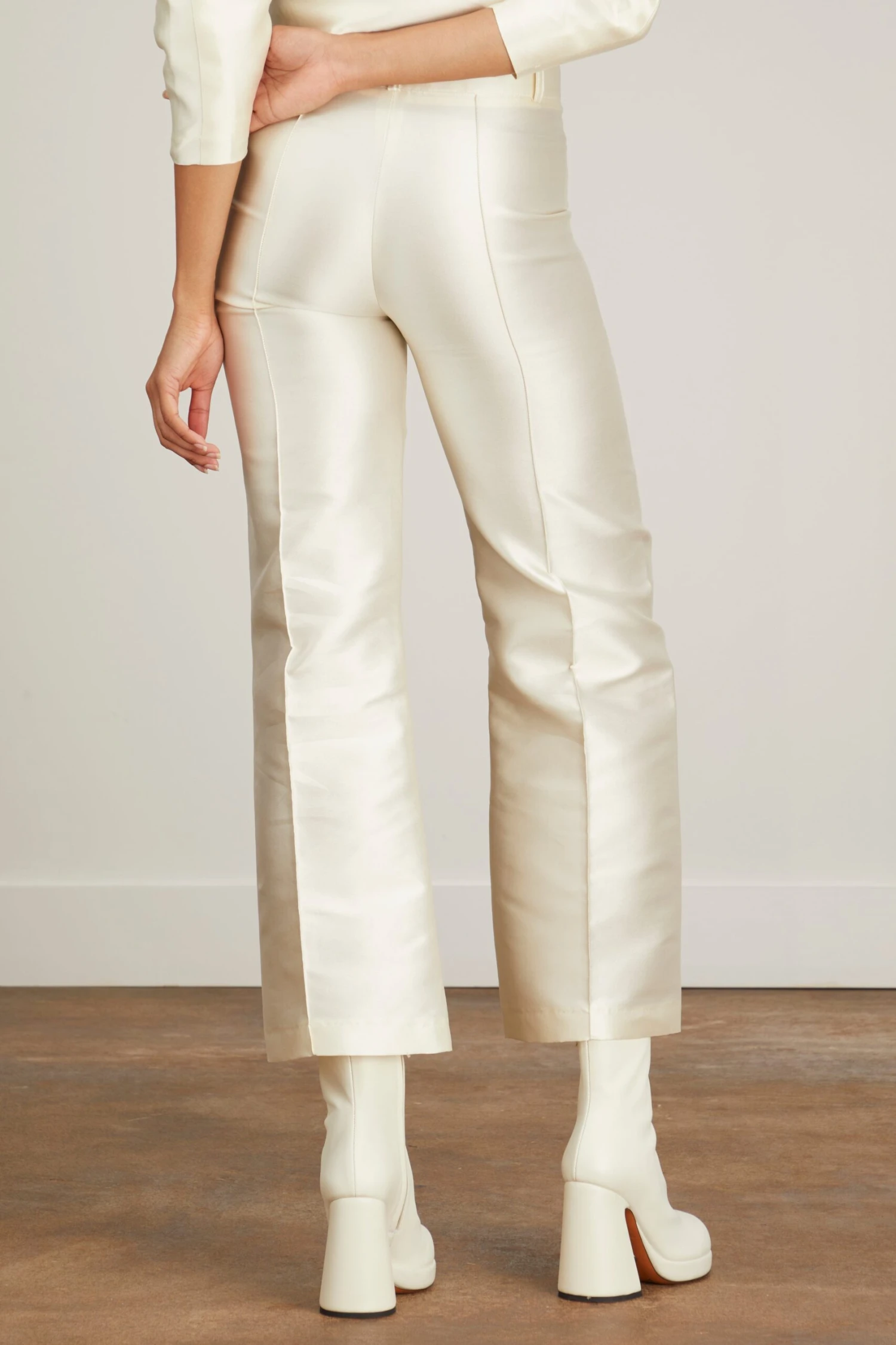Yoshi Smart Pant In White 6 Yoshi Smart Pant In White - Image 4