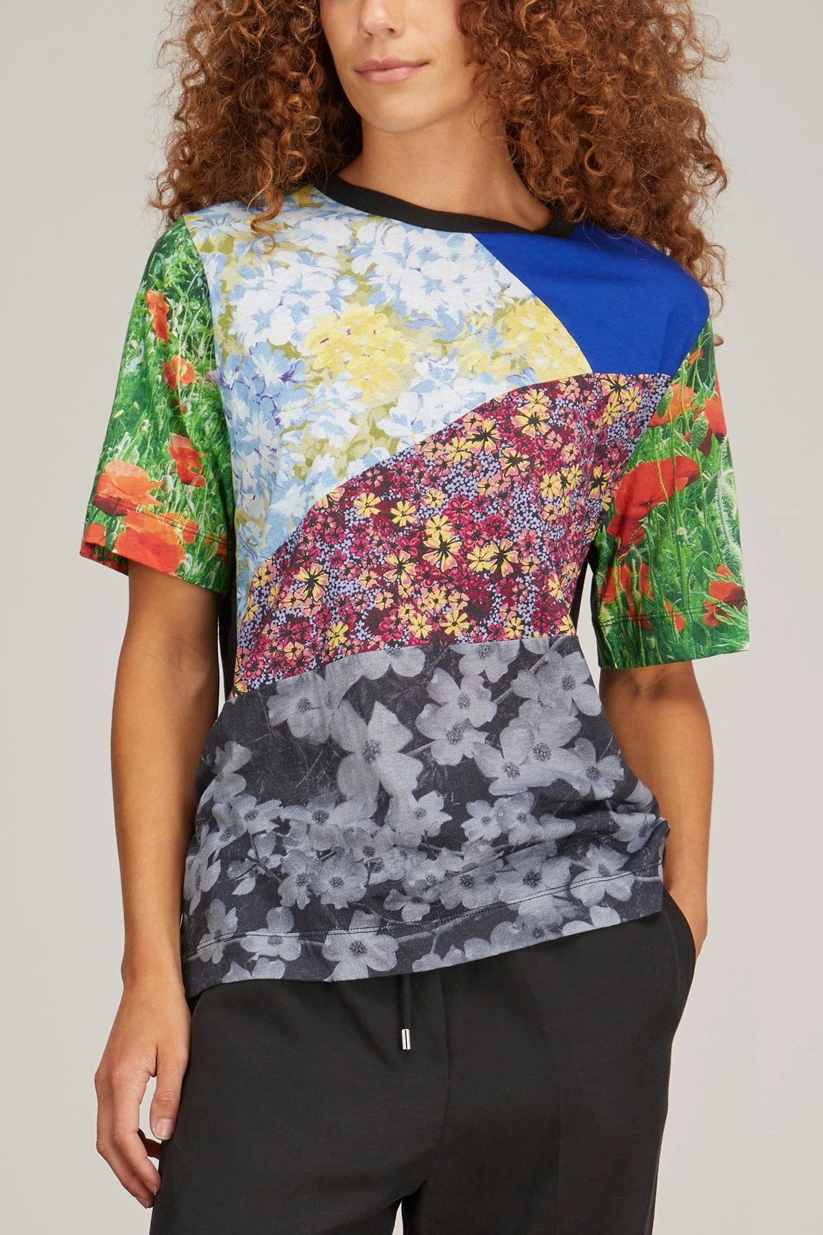 Dries Van Noten Hatro Patch T-Shirt In Blue 5 Dries Van Noten Hatro Patch T-Shirt In Blue - Image 3