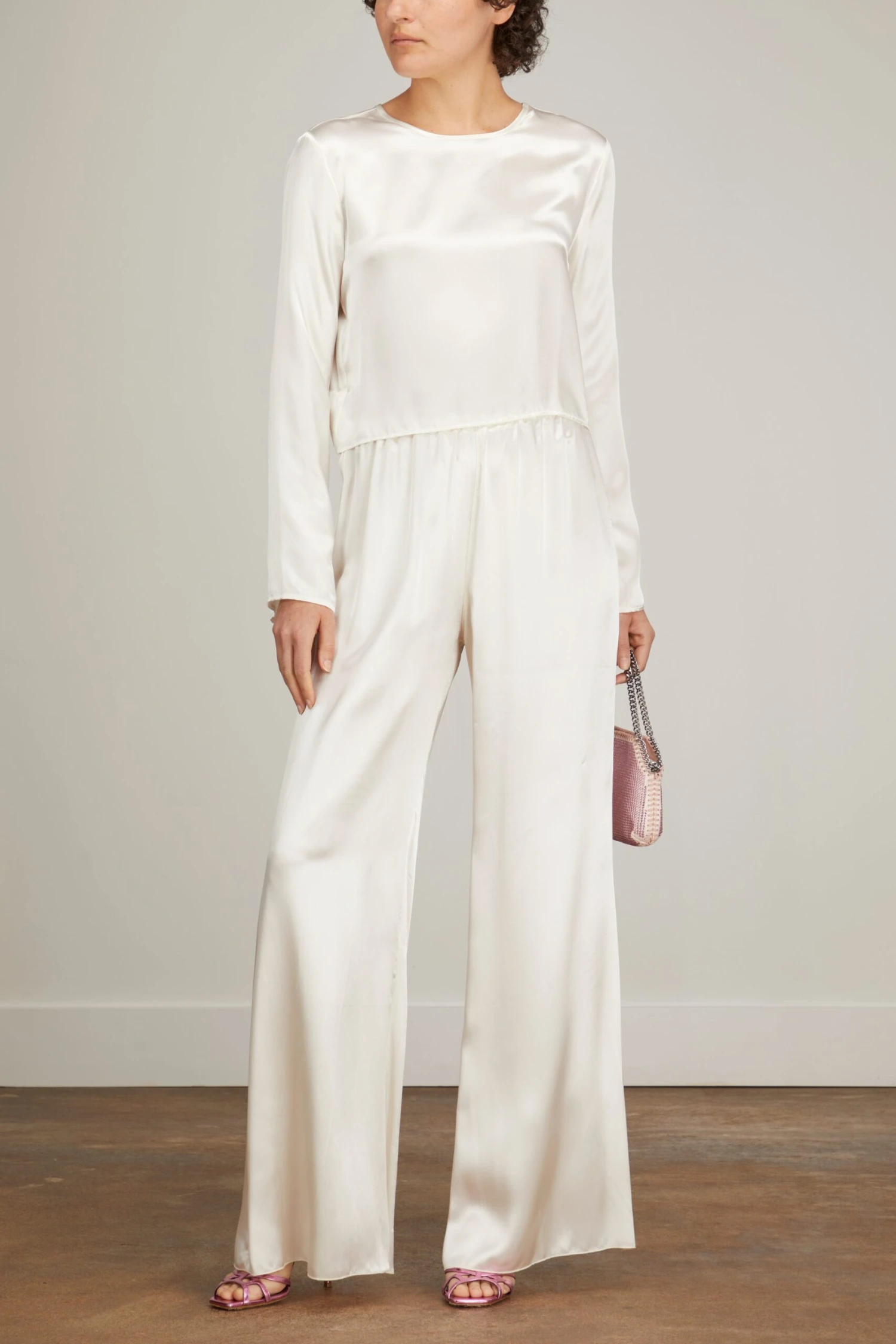 FORTE_FORTE Elasticated Flare Pants In White 4 FORTE_FORTE Elasticated Flare Pants In White - Image 2