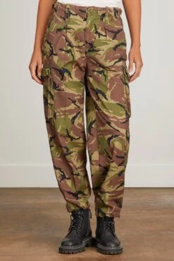 FRAME High Rise Utility Trouser In Camo 8 FRAME High Rise Utility Trouser In Camo -All Seasons Style frame high rise utility trouser in camo 2