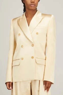 Nathan Jacket In Ecru 8 Nathan Jacket In Ecru -All Seasons Style khaite nathan jacket in ecru 2