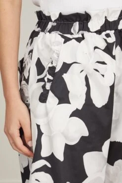 Danica Pant In White Orchid 11 Danica Pant In White Orchid -All Seasons Style kika DanicaPantinWhiteOrchid 4