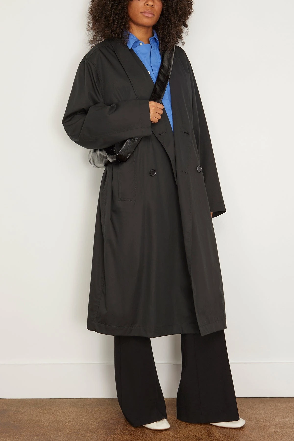 Lemaire Wrap Collar Trench In Jet Black 4 Lemaire Wrap Collar Trench In Jet Black - Image 2