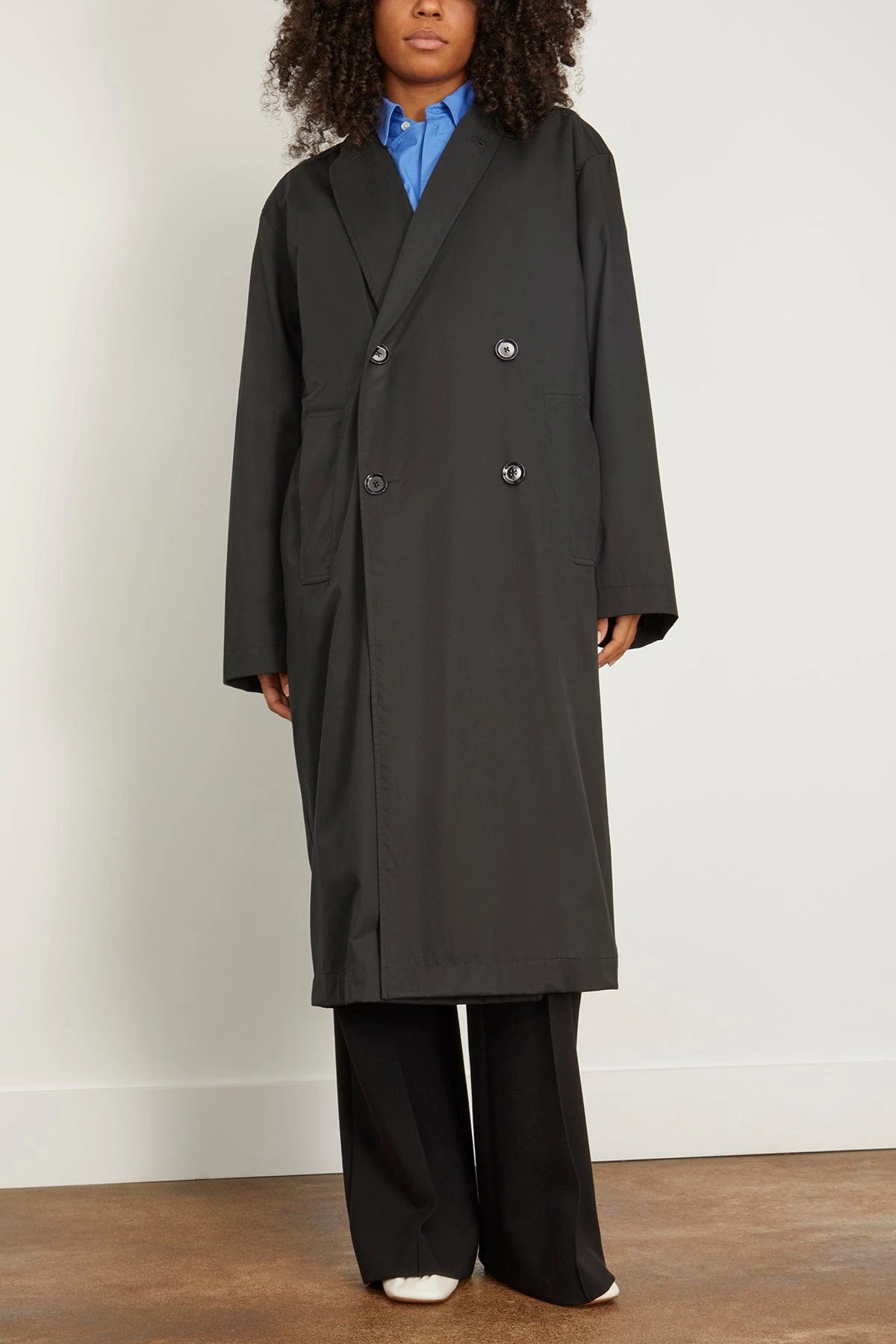Lemaire Wrap Collar Trench In Jet Black 5 Lemaire Wrap Collar Trench In Jet Black - Image 3