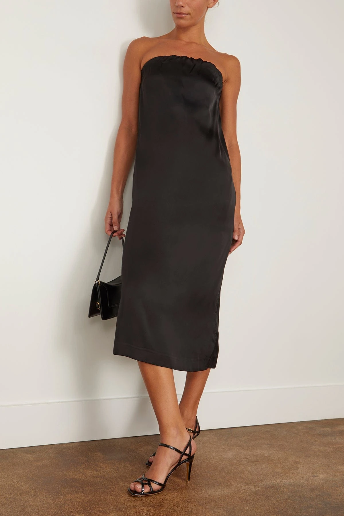 Siple Long Dress In Black 4 Siple Long Dress In Black - Image 2