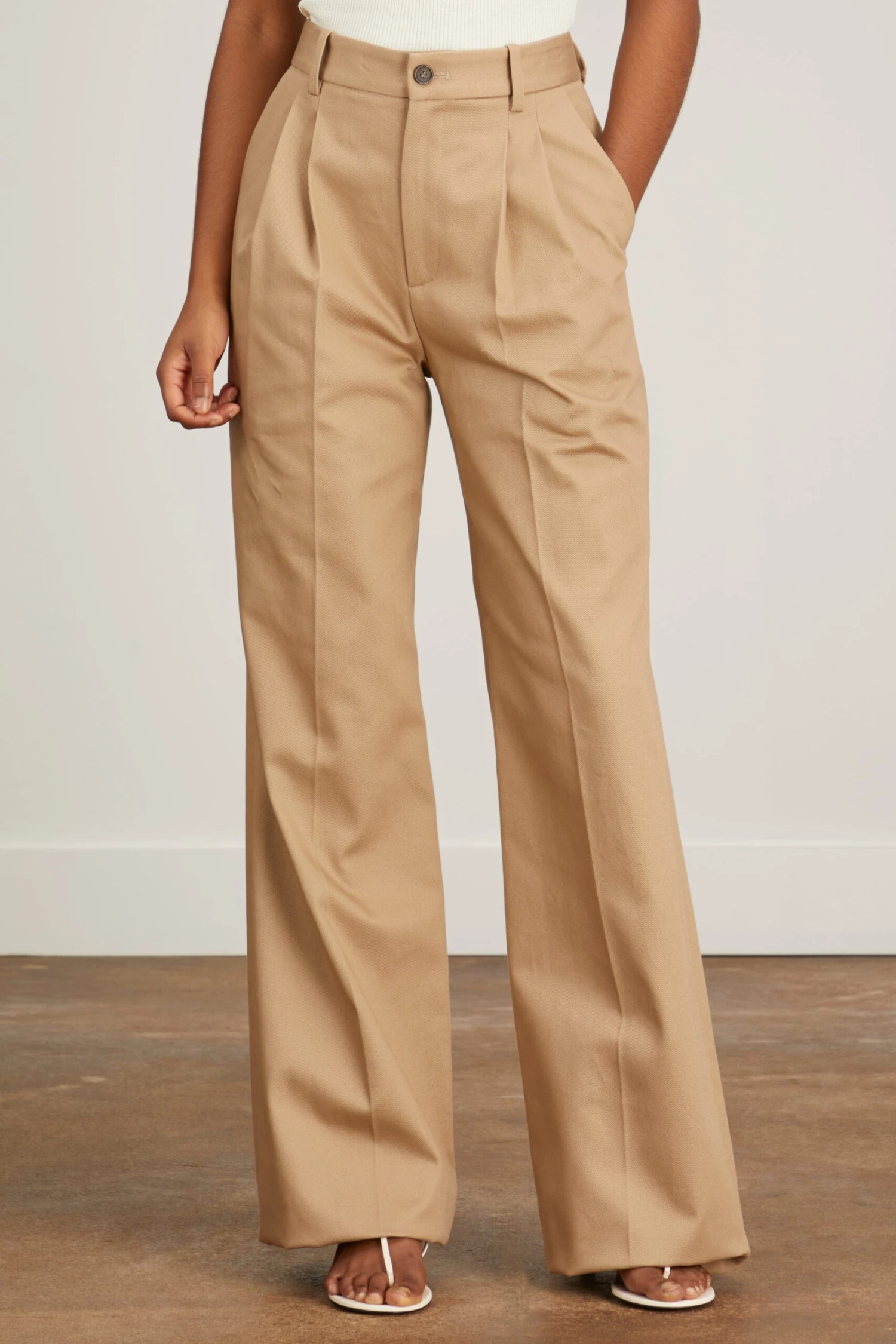 NILI LOTAN Flavie Pant In Khaki 5 NILI LOTAN Flavie Pant In Khaki - Image 3