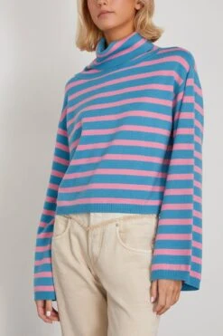 Merino Extrafine Sweater In Himmelblau -All Seasons Style odeeh MerinoExtrafineSweaterinHimmelblau 2