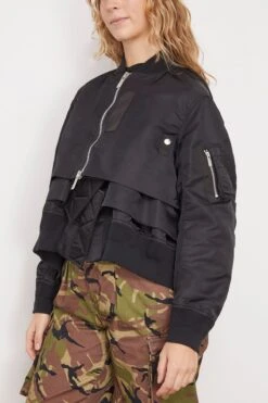 Sacai Nylon Twill Blouson Jacket In Black -All Seasons Style sacai NylonTwillBlousonJacketinBlack 2
