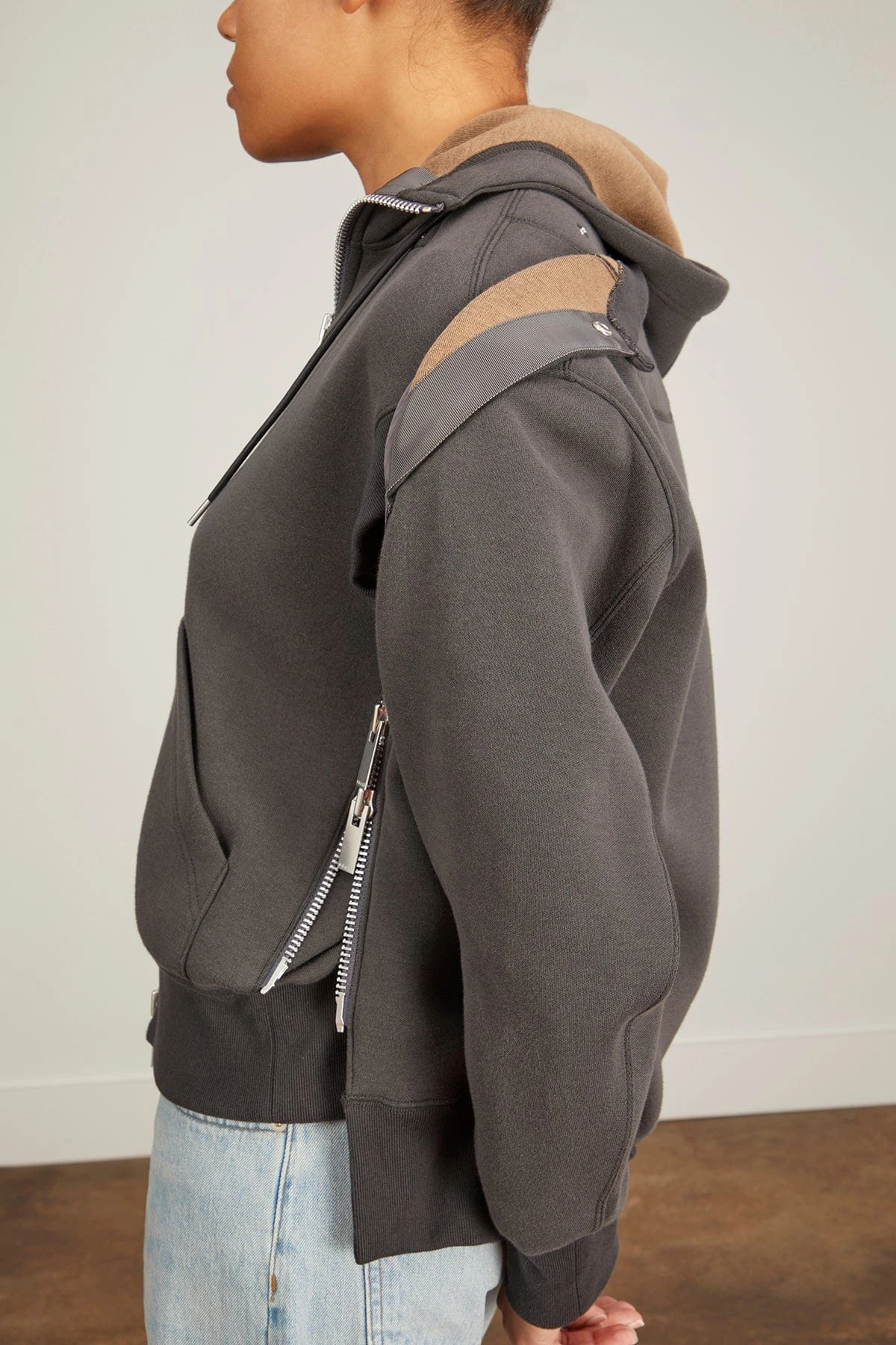 Sacai Sponge Sweat Hoodie In C/Gray 7 Sacai Sponge Sweat Hoodie In C/Gray - Image 5