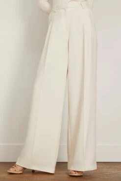 Sanaz Pleated Trouser In Natural White 8 Sanaz Pleated Trouser In Natural White -All Seasons Style simkhai SanazPleatedTrouserinNaturalWhite 2