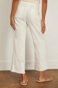 Summer Staples Belted Crop Wide Leg Pant In White 9 Summer Staples Belted Crop Wide Leg Pant In White -All Seasons Style simkhai SummerStaplesBeltedCropWideLegPantinWhite 3