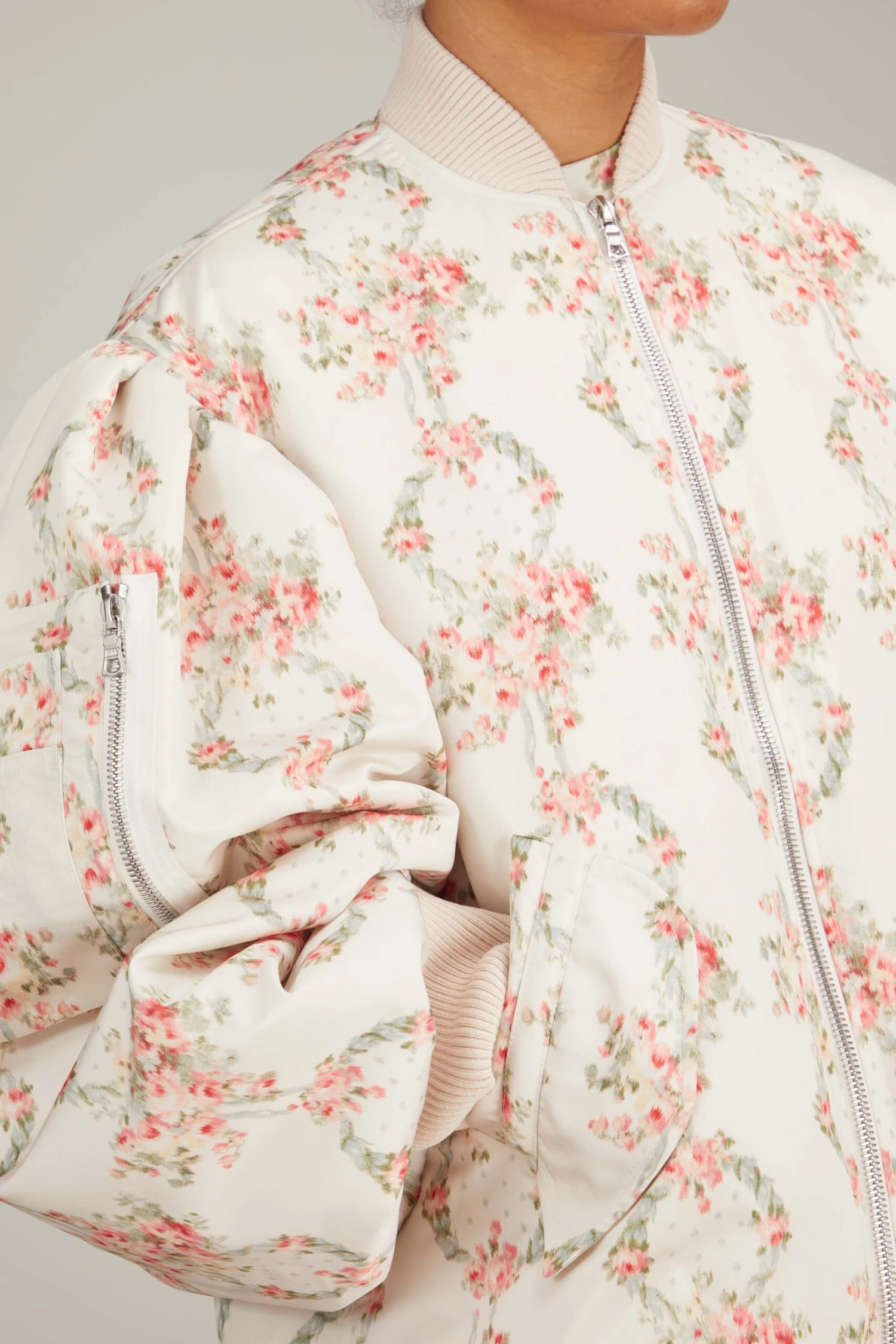 Simone Rocha Oversized Puff Sleeve Bomber Jacket In Wreath/Pearl 7 Simone Rocha Oversized Puff Sleeve Bomber Jacket In Wreath/Pearl - Image 5