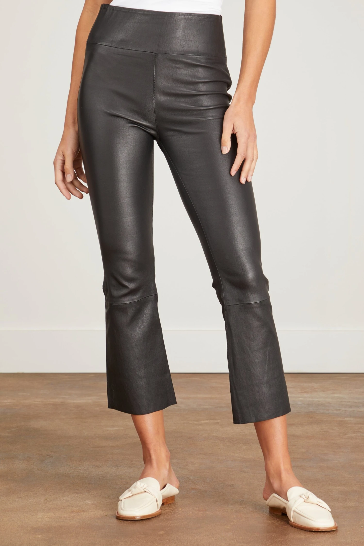 Crop Flare Legging In Black 5 Crop Flare Legging In Black - Image 3