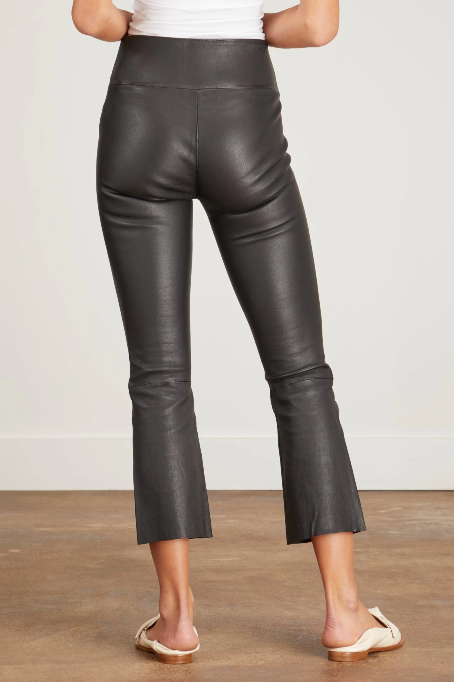 Crop Flare Legging In Black 6 Crop Flare Legging In Black - Image 4